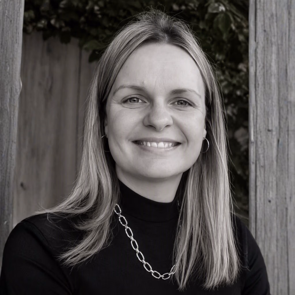 Vanessa I'Anson, Pyschotherapy in Beaconsfield